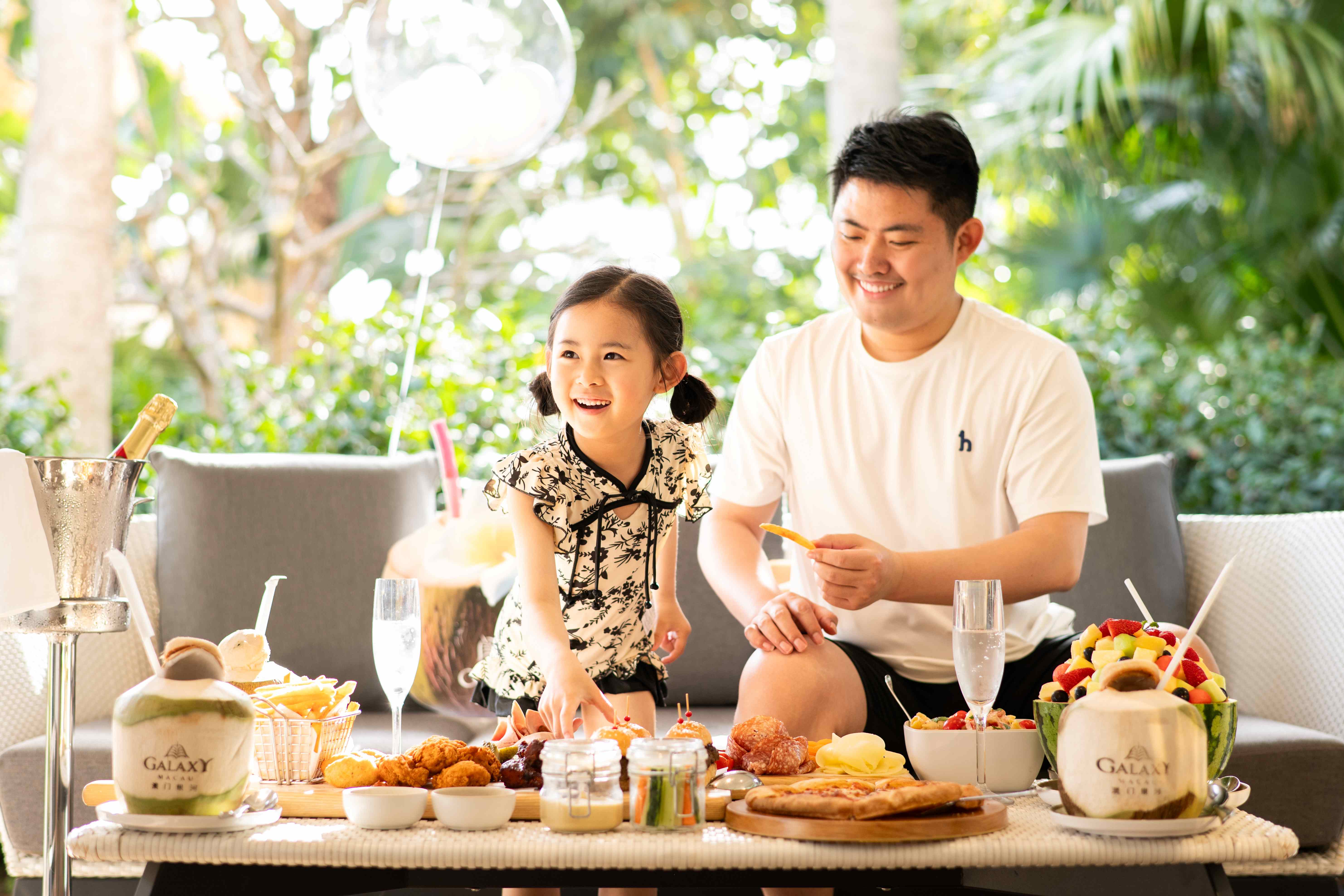 Summer Glamping packages at the Grand Resort Deck for up to 8 people, including welcome snacks, drinks and much more.